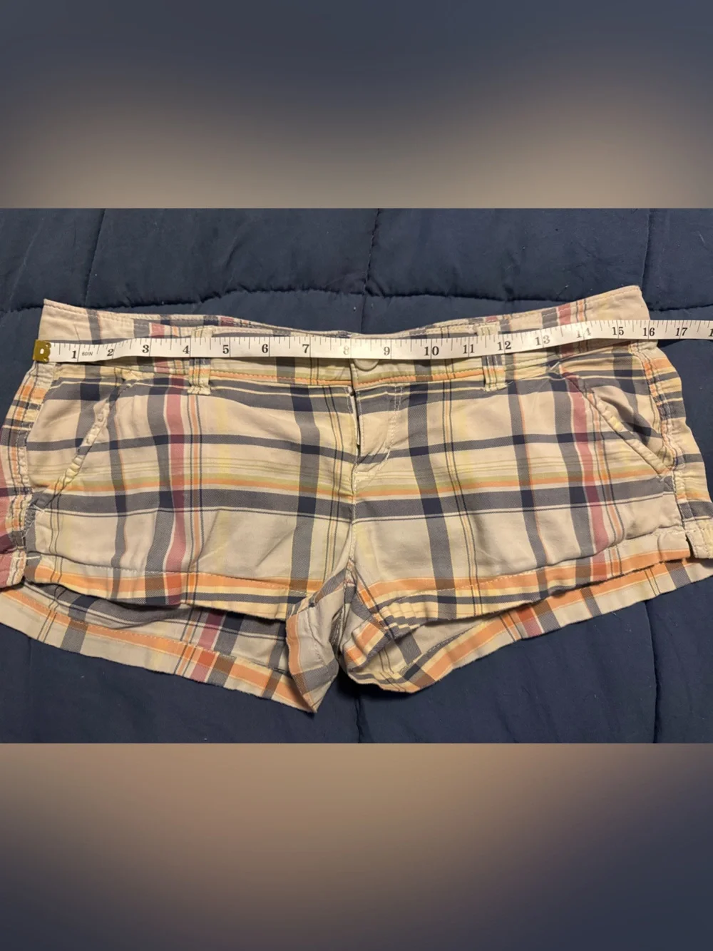 Hollister Plaid Shorts in Cream, Navy & Orange